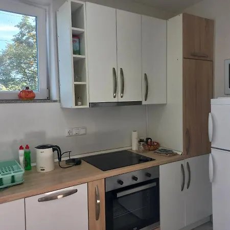 Apartman Zana 公寓 *